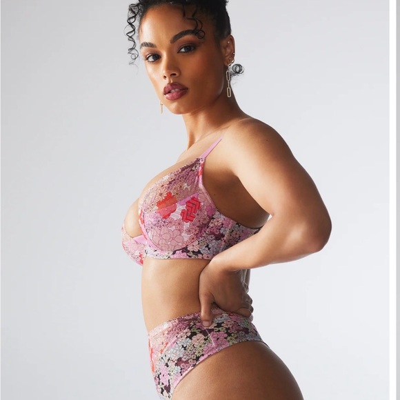 Savage X Fenty 3 piece lingerie NWT BRAND NEW NEVER WORN. - Picture 2 of 14